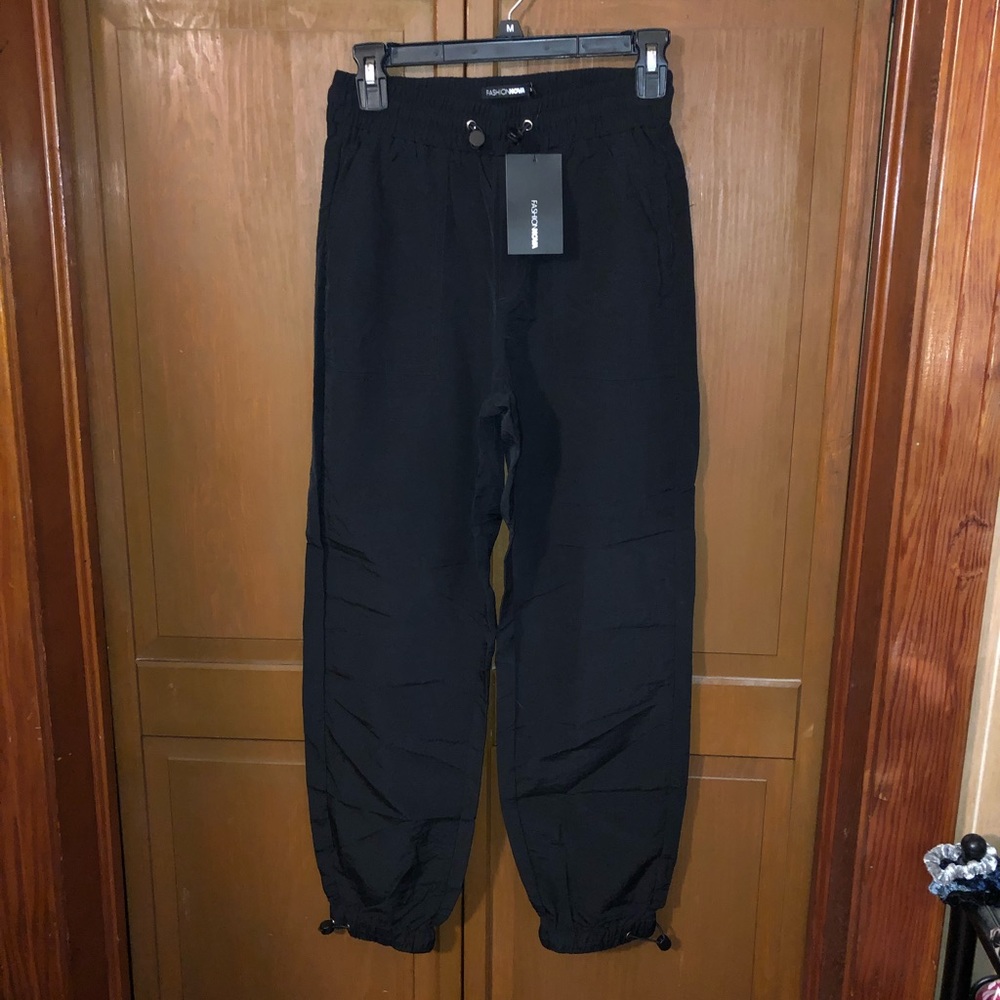 Fashion nova joggers